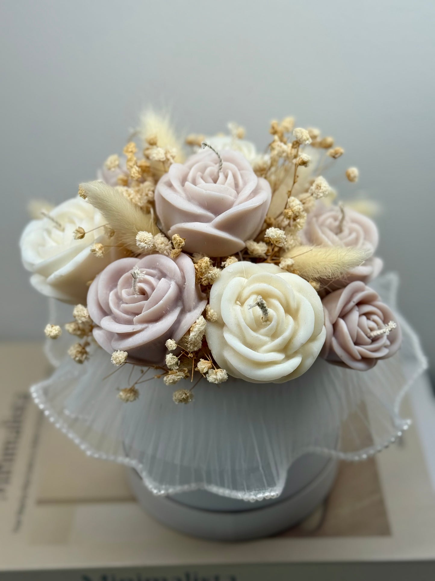 Hoyle-candle-soyalys-duftlys-pyntlys-pyntelys-soyavokslys-stearinlys-levende lys-blomster-lysbukett-vegansk