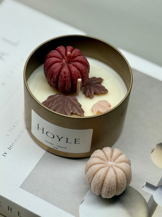 Hoyle-candle-soyalys-duftlys-pyntlys-pyntelys-soyavokslys-stearinlys-levende lys-gresskar-vegansk